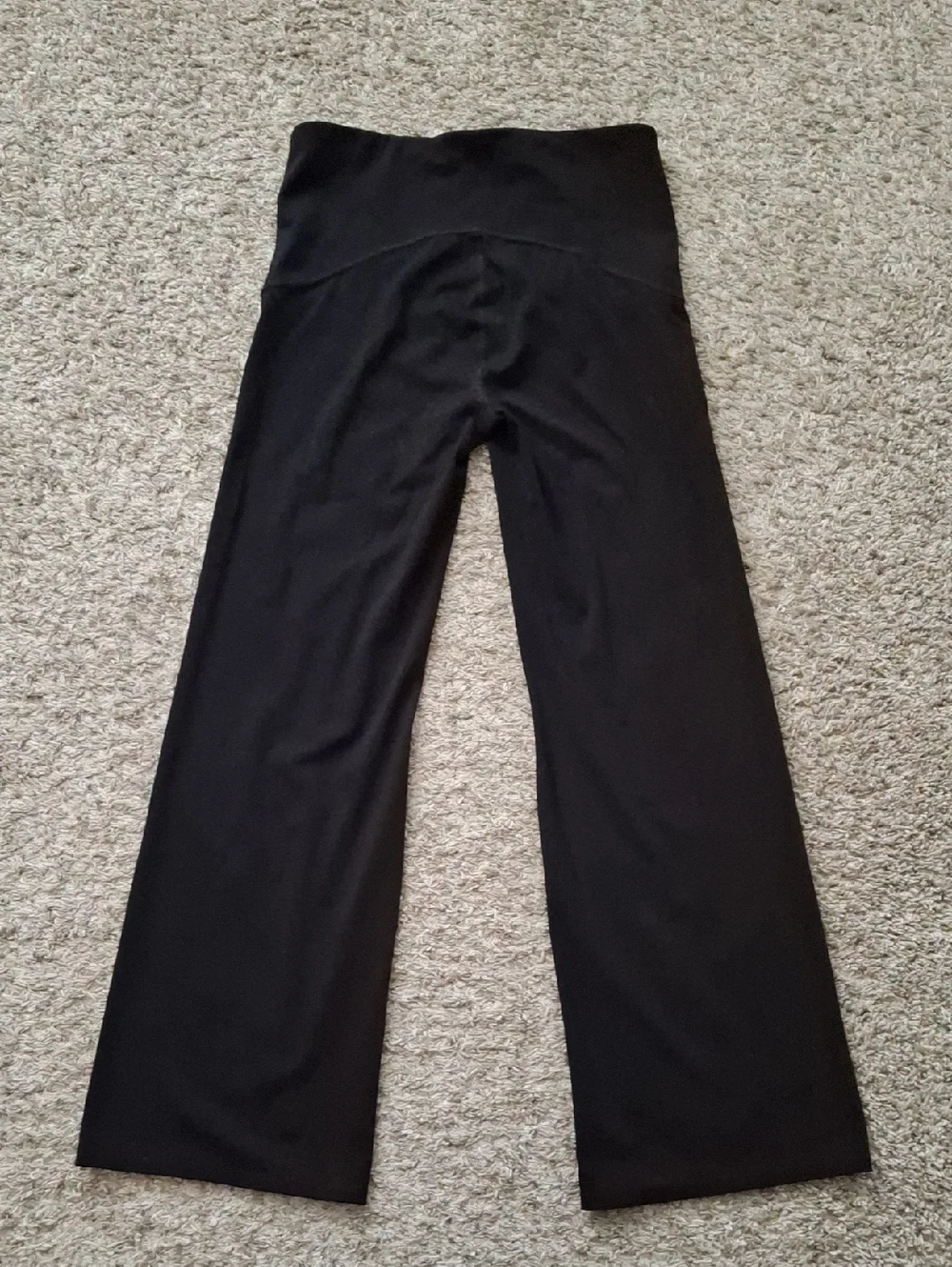 SPANX Booty Boost Black Workout Pants - Picture 8 of 9